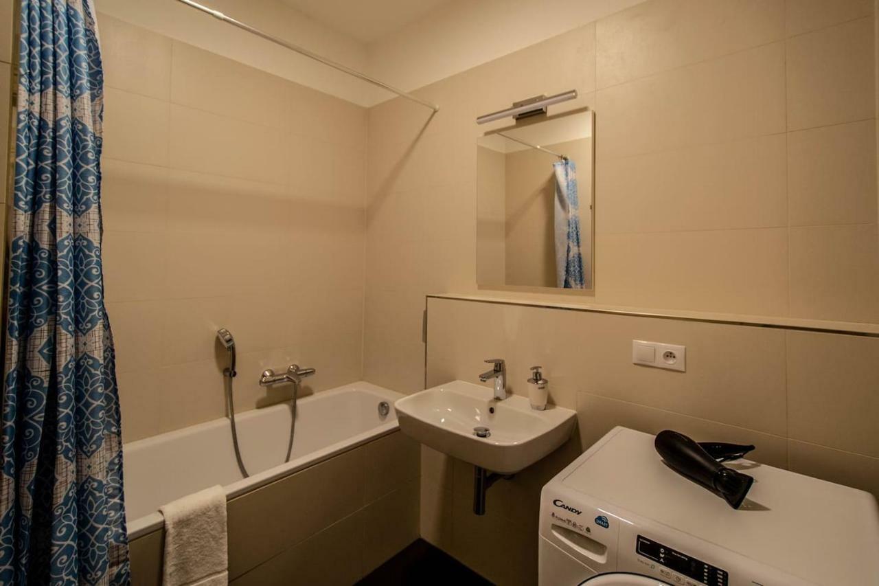 Design 3bdr In Residence, Free Parking Appartement