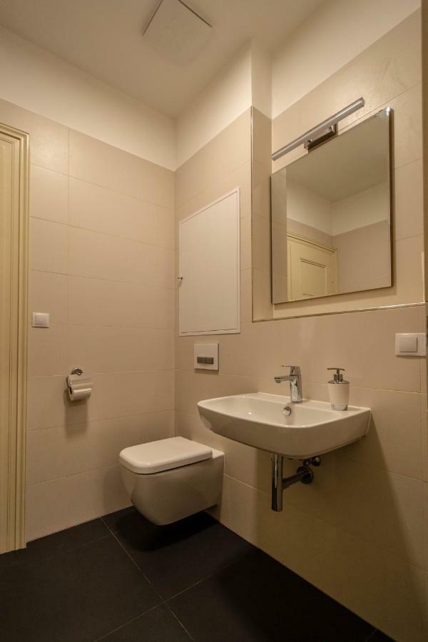 Design 3bdr In Residence, Free Parking Appartement