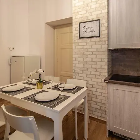 Design 3Bdr Apartment In Residence, Free Parking Prague Exterior photo