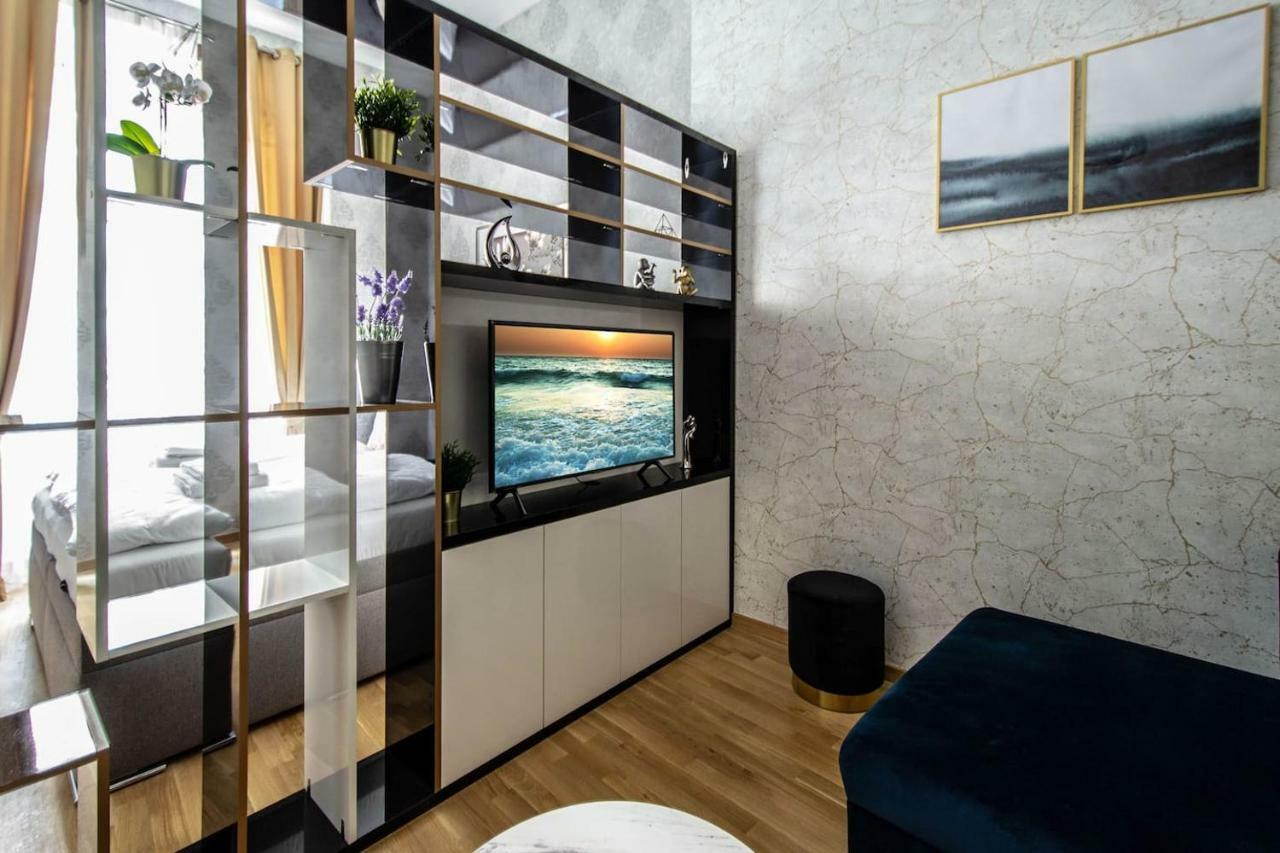 Design 3bdr In Residence, Free Parking Appartement